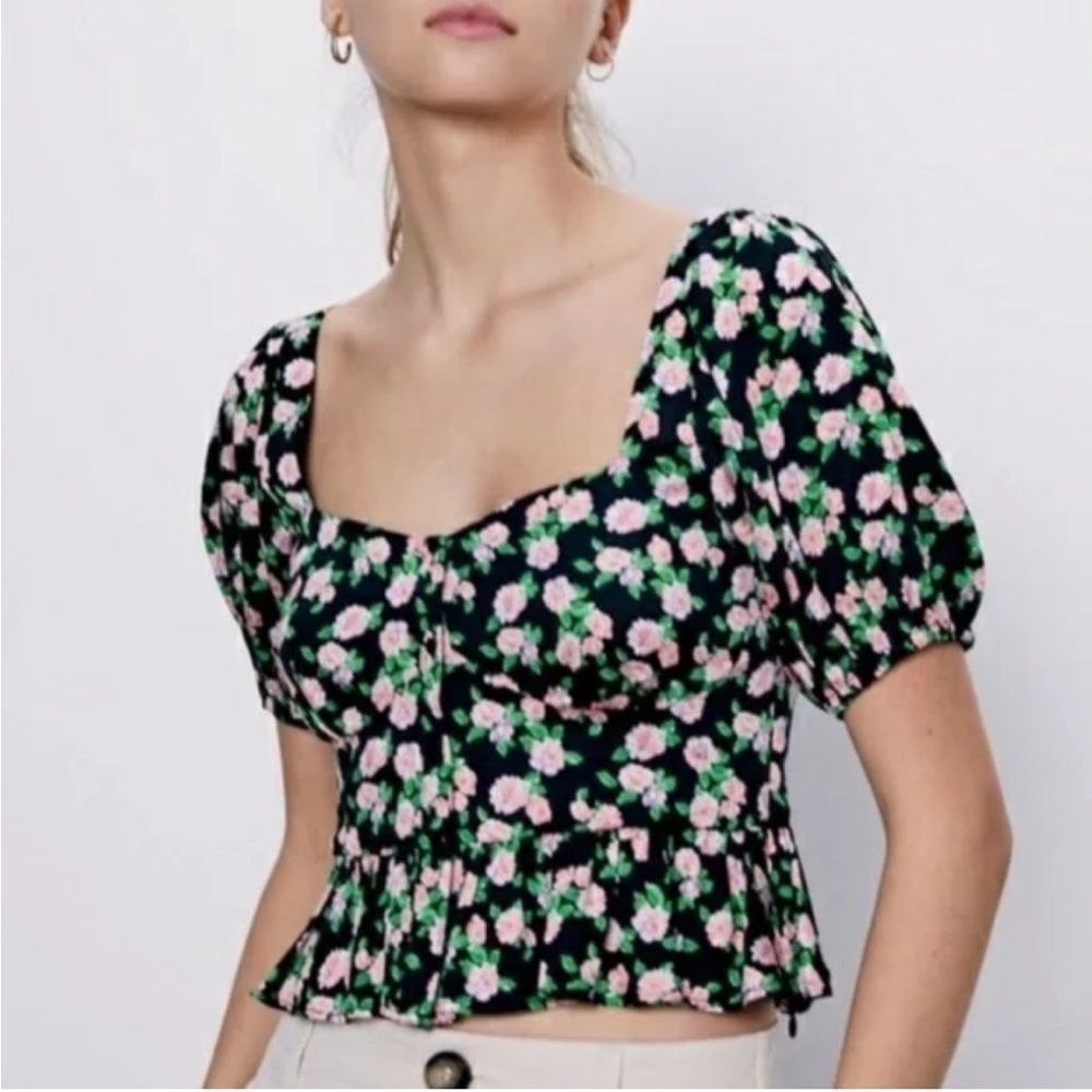 NWT Zara Floral Print Puff Sleeve Crop Top